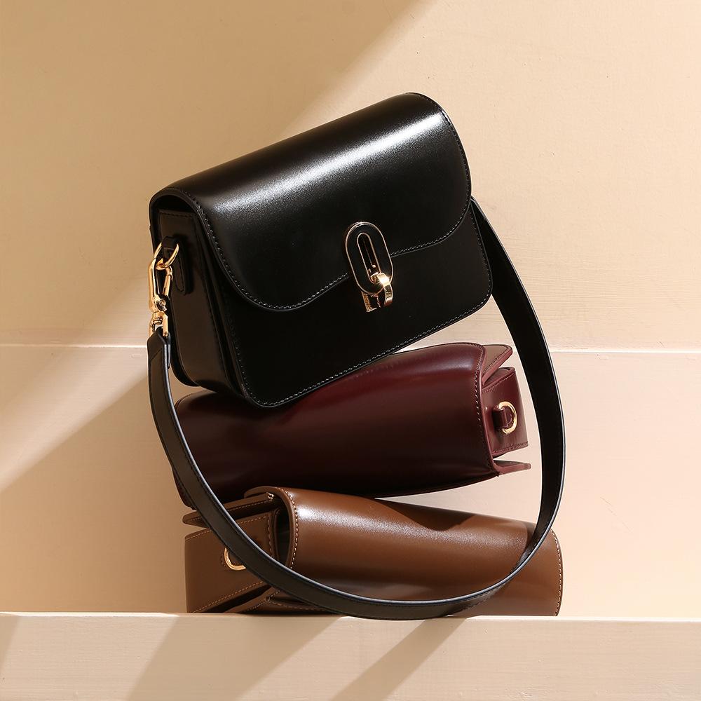 Сумки Осень и Зима Женские Премиум Класса Нишевые Сумки-Конверты Повседневные Универсальные Сумки Под Мышку Натуральная Кожа Женские Сумки Сумки из Гуанчжоу