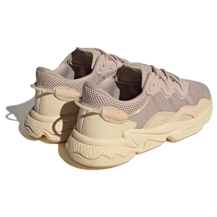 adidas Оригинальные Ozweego Тканевые Спортивные Нескользящие, Износостойкие, Легкие Низкие Повседневные Кроссовки Унисекс Бежевые H06147