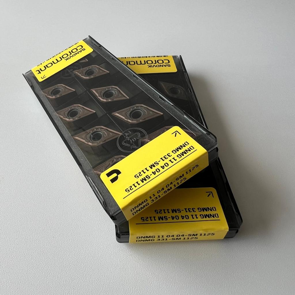 SANDVIK / DNMG110404-SM 1125 / Original Swedish hard alloy blade 10 Pcs