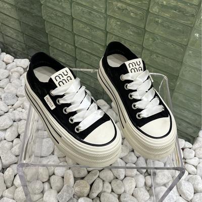 Женская обувь – Кроссовки