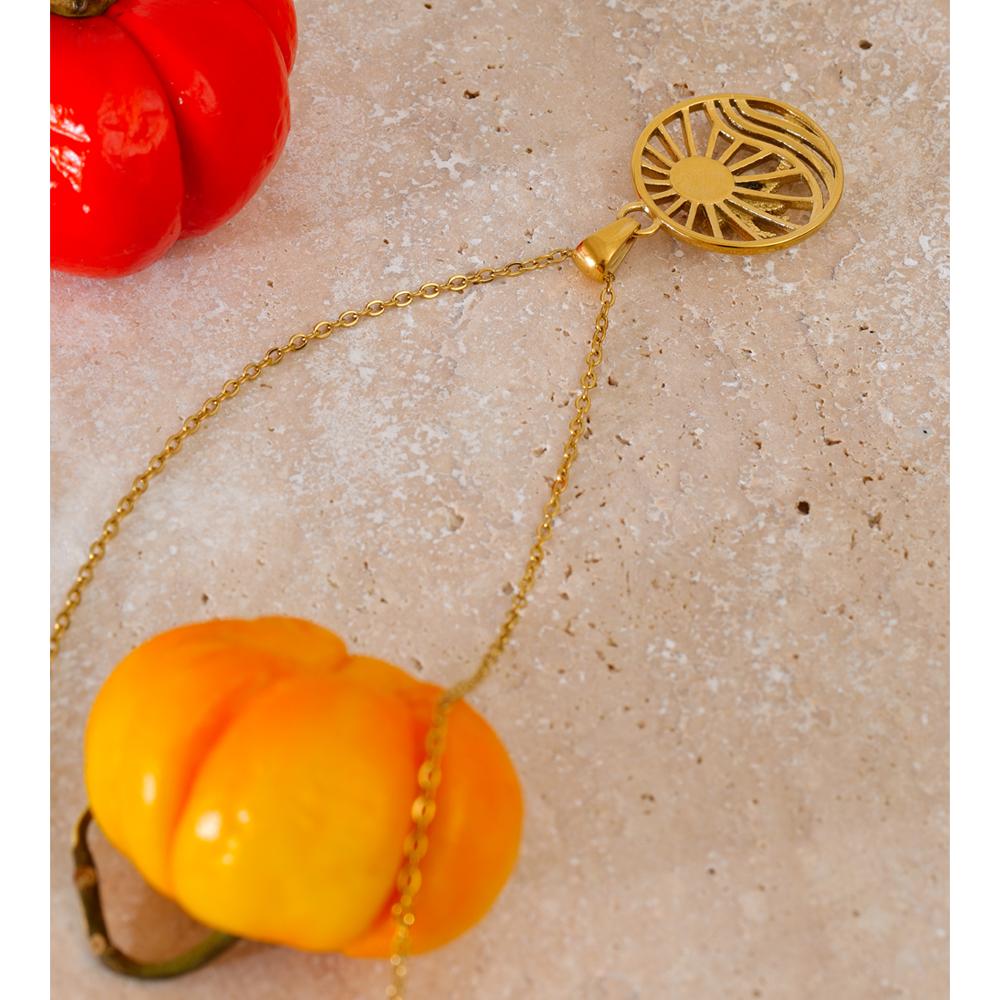 Yhpup Summer Stainless Steel Sun Coconut Tree Round Pendant Necklace Water Resistant Trendy Holiday Jewelry for Women