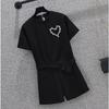 Красивый Повседневный Спортивный Костюм для Женщин на Лето, Модный Омолаживающий Стиль, Короткий Рукав и Шорты, Комплект из Двух Предметов, Модный