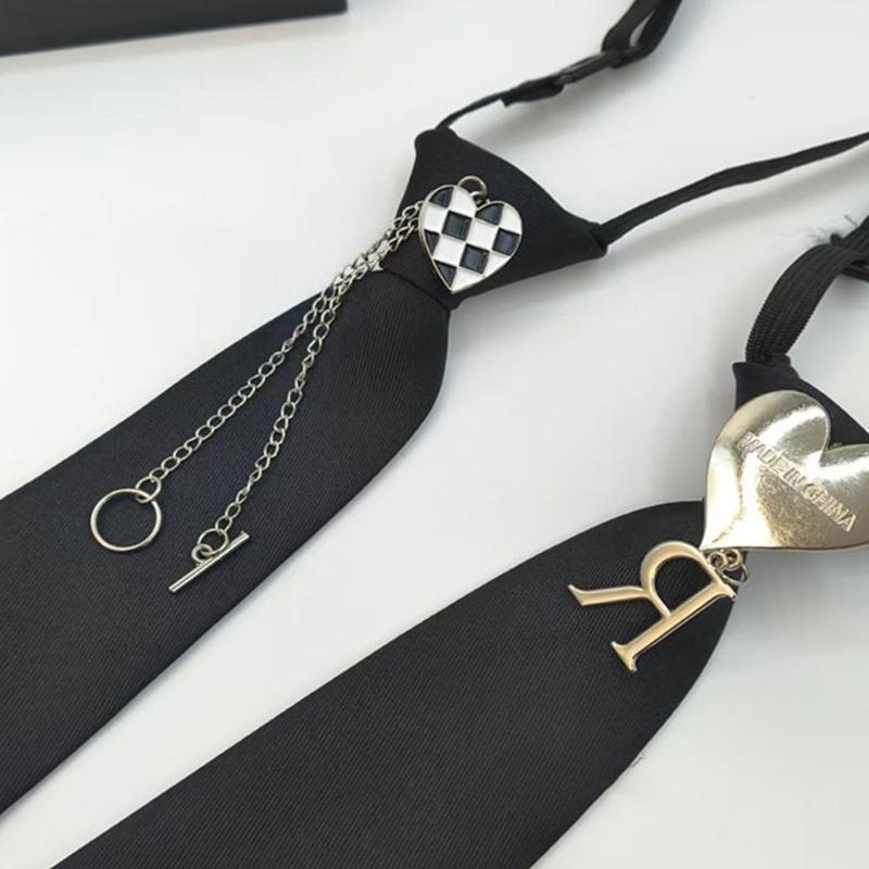 Jk Uniform Black Ties Metal Chain Heart Collar Japan Jk Seifuku Cosplay Pre-tied Tie Schoolgirl JK Suit Neckwear