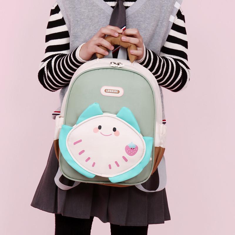 Cute Fun And Canvas Backpack For Kids With Comfortable Straps And Adorable Patterns Animal