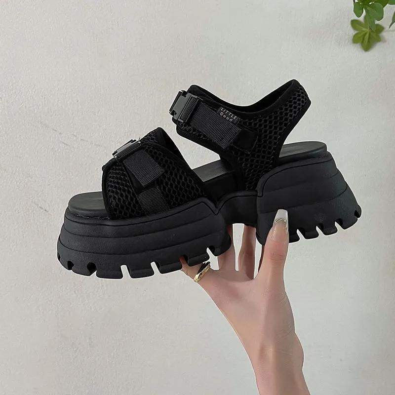 Fashion Summer Woman Sandals Vintage Roman Sandals Hollow Out Platform Ladies Shoes Women Buckle Strap Female Sandals Summer Shoes