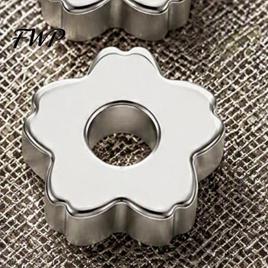 Matcha Preparation Accessories 3/4Pcs Flower-Shaped Sifting Bead, Stainless Steel Sifter Bead Weight, Japanese Tea Ceremony Tool for Clump-Free Powder