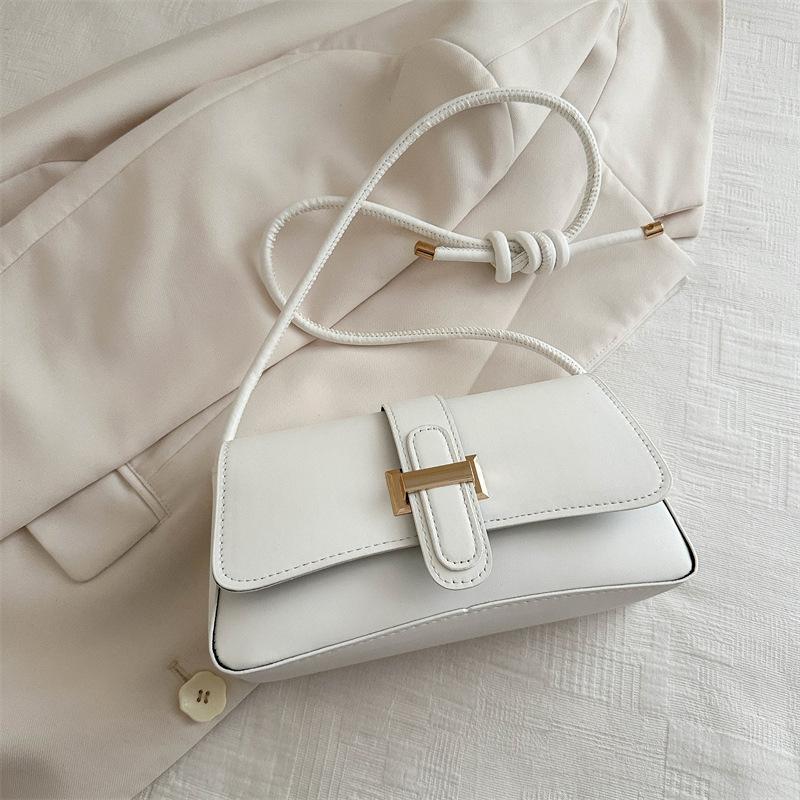 Autumn And Winter Trend Versatile Fashion Underarm Small Square Bag Simple Casual Niche Design Shoulder Messenger Bag
