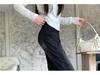 Женские джинсы с микро-клешем, подвергшиеся водной стирке - Стиль 'Hot Girl', Облегающий крой, Моделирующие фигуру, Модные INS-новинки, Драпированные длинные брюки в форме подковы.