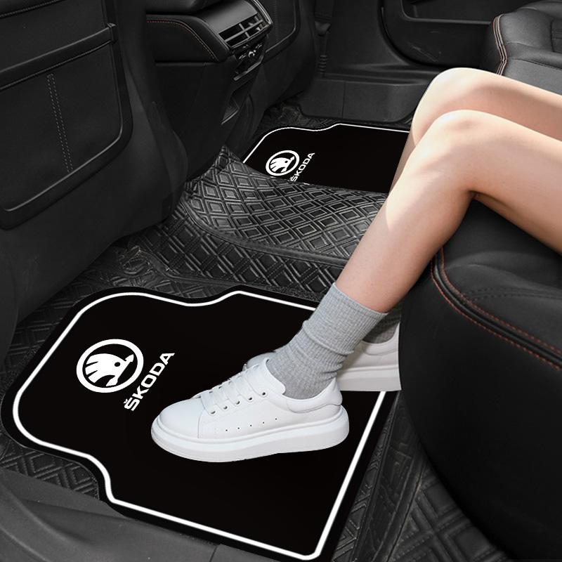 OBDI6 2/4pcs Leather Car Floor Mats Carpet Cushion For Skoda Octavia Fabia Rapid Superb Kodiaq Scala Karoq Citigo Kamiq Roomster Enyaq