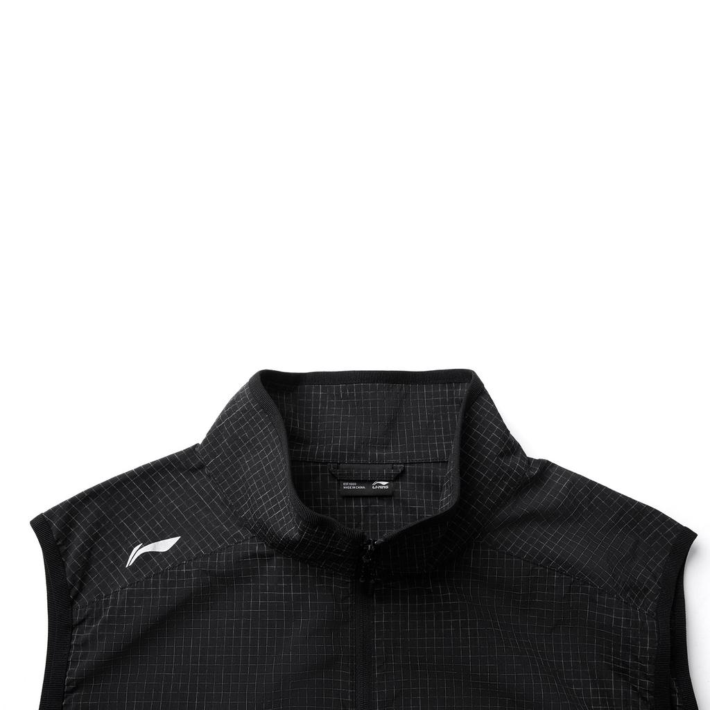 Li Ning Удобный клетчатый жилет с воротником-стойкой на молнии, простой, универсальный, свободный, дышащий, мужской, черный AMDV083-1