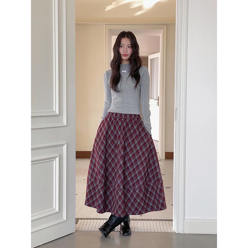 Positano Plaid Pom Pom Midi Skirt - Women's Winter Skirt S3052F