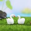 Adorable Resin Swan Ornaments For Creative Zakka Gifts And Couples Decor