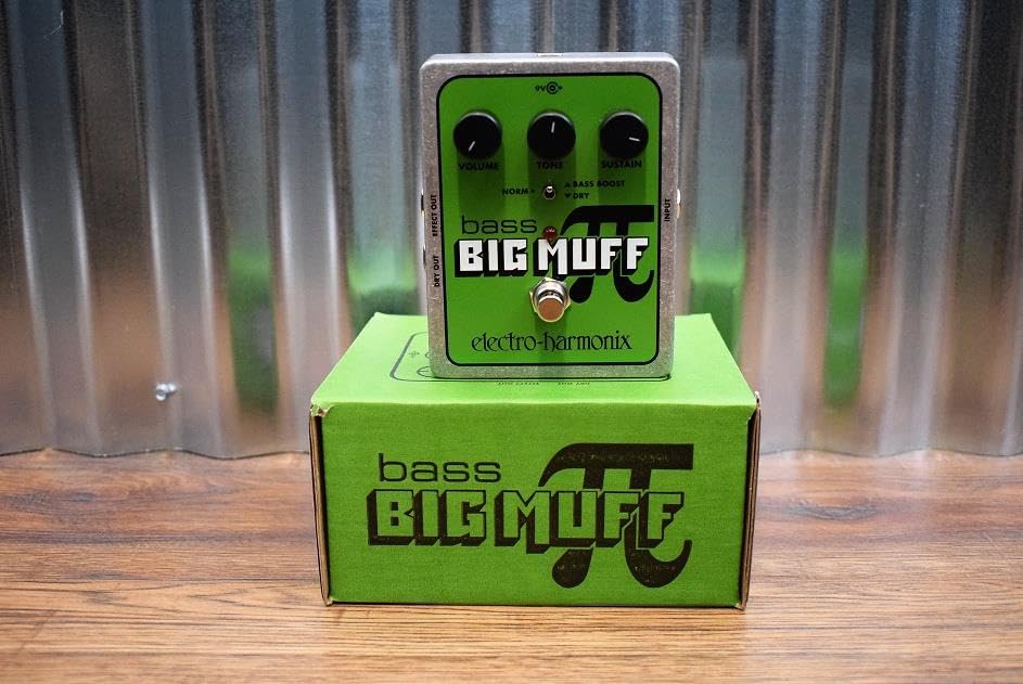Басовый эффектор искажение Bass Big Muff Pi электро-гармоникс электро-гармоники []