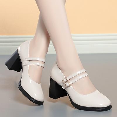 Осенние туфли из коровьей кожи с лаковым покрытием на высоком каблуке для женщин, модные элегантные трендовые туфли черного и белого цвета, нескользящие, на толстом каблуке, нежные, простые