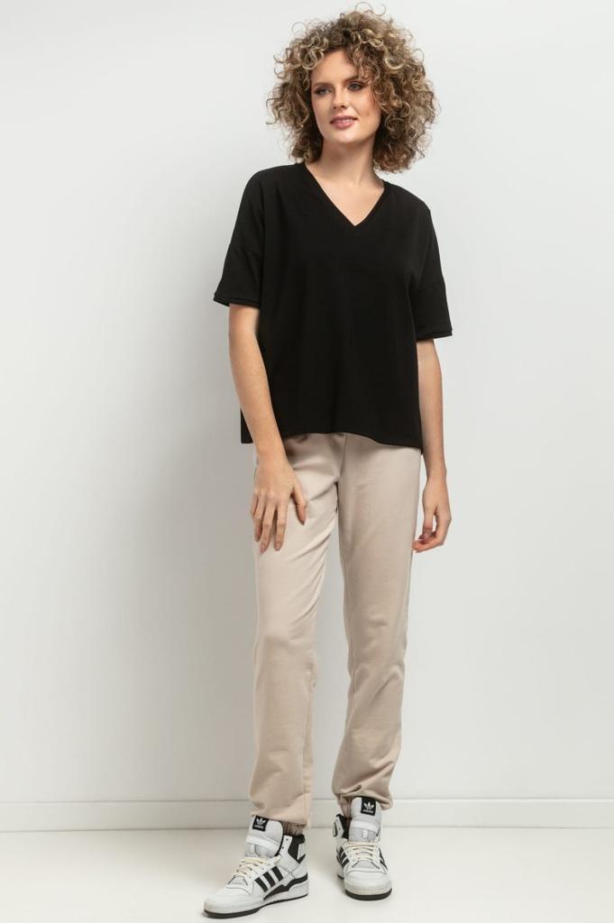 Wide V-neck blouse T393 XL/XXL cappuccino
