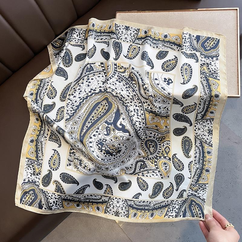 Classic cashew flower printing 71 square scarf Korean women travel photo thin shawl professional wear decorative scarf