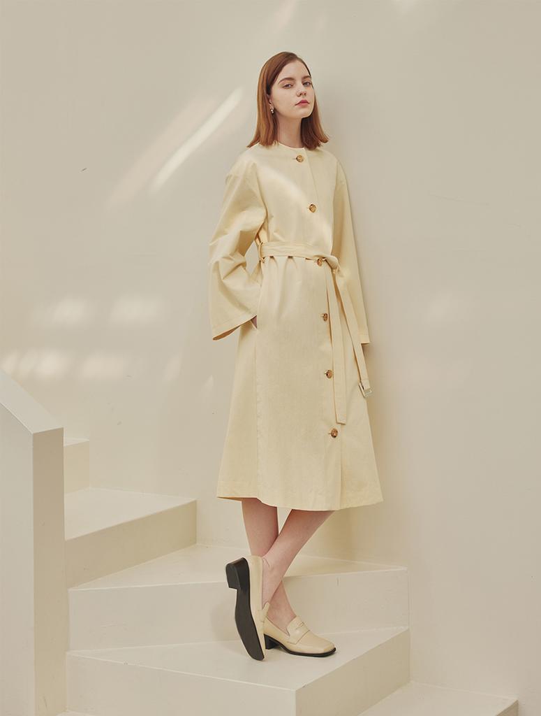 A.RIFF London 2 Way Non Collar Outer Dress_Cream