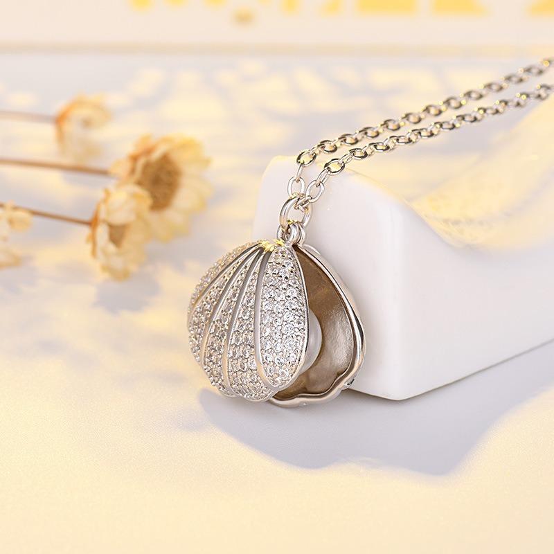 New Shell Necklace for Women's Clavicle Chain Temperament Pearl Empty Holder Pendant