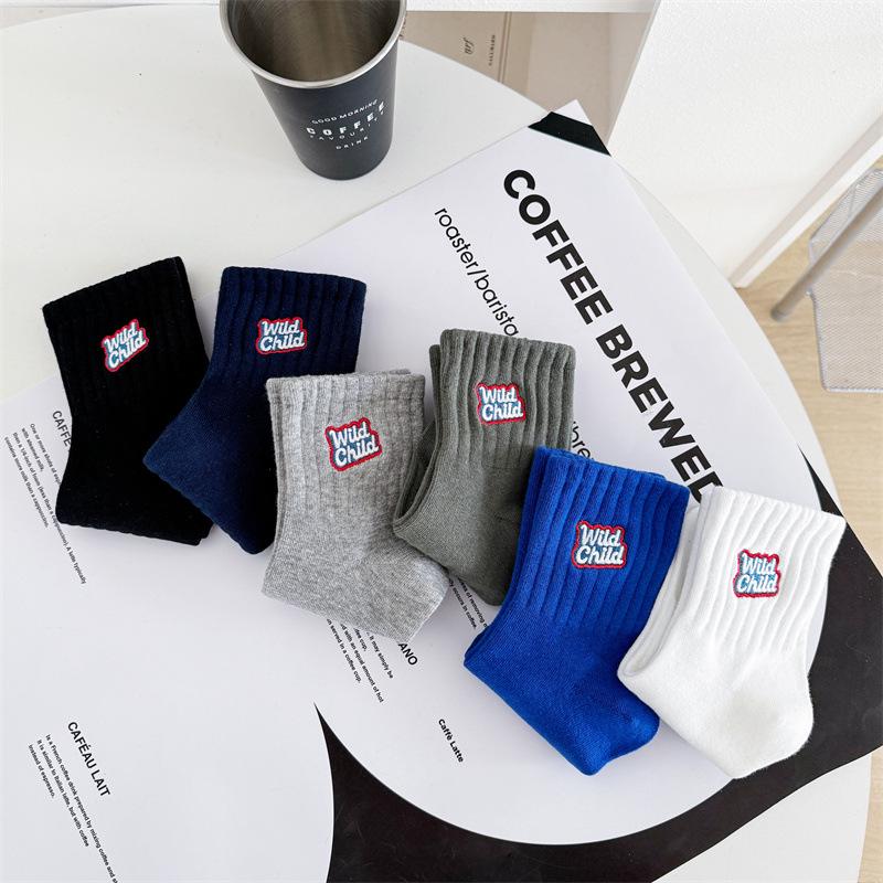 Cityboy Корейские вышитые носки средней длины - Модные, дышащие спортивные носки для мужчин и женщин