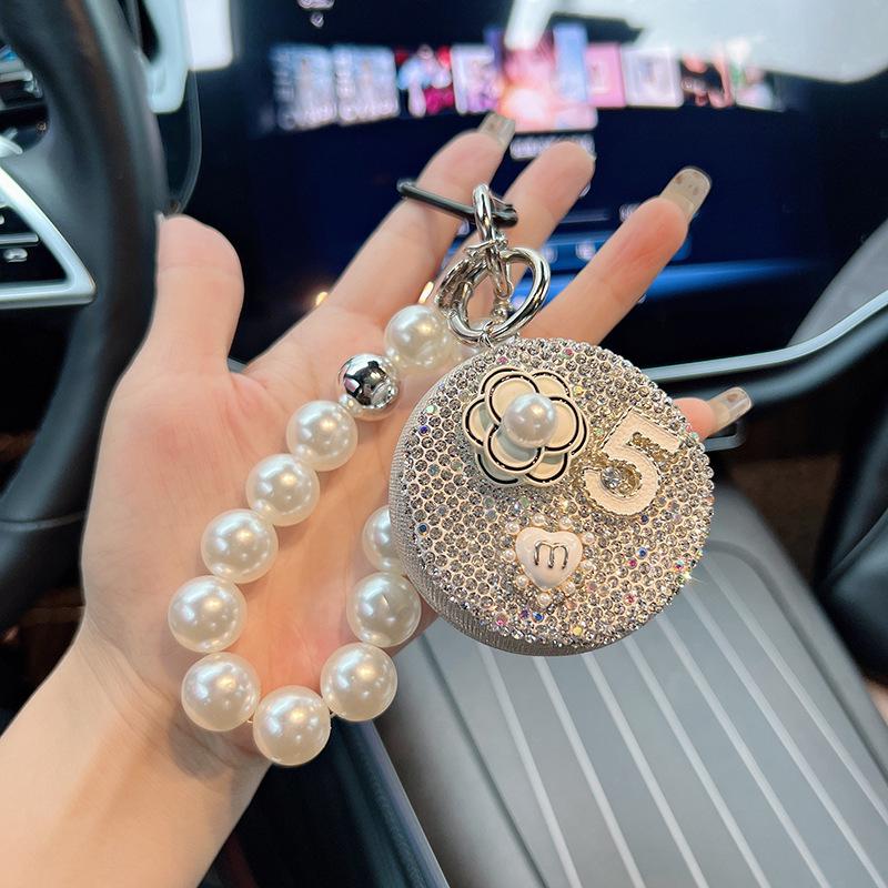 Корейский брелок-зеркало для макияжа «Камелия», украшенное бриллиантами, с ниткой бусин