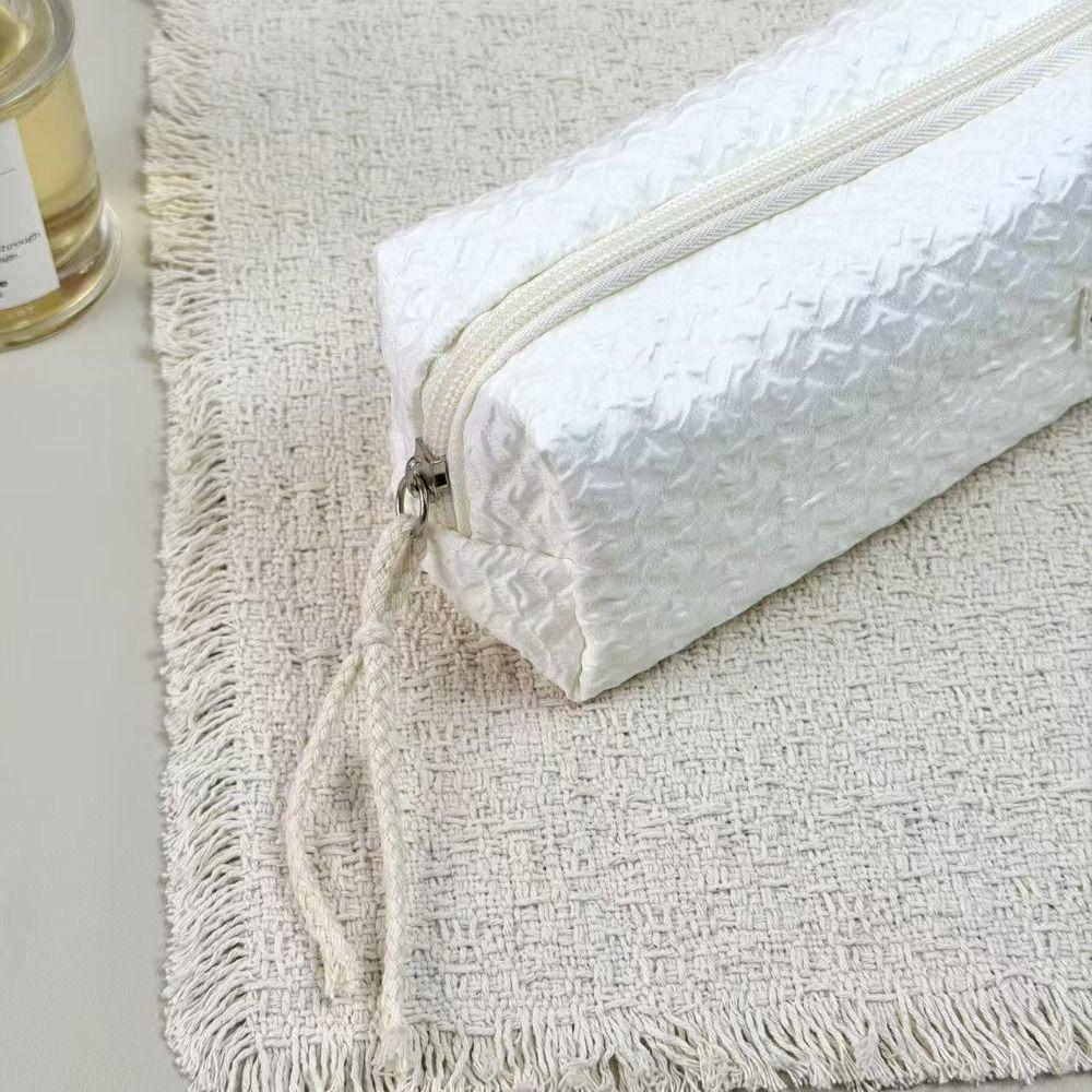 Zipper Closure Zipper Pouch Textured Surface Pencil Case High Quality Makeup Bag Makeup Storage