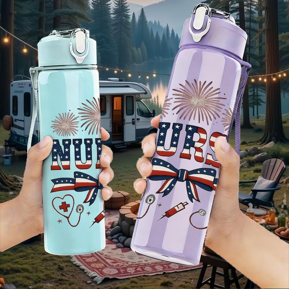 1PC Milestone USA Flag 750ml Color Plastic Sports Water Bottle Leakproof Flip Straw Lid Suitable for Sports Office Home Use