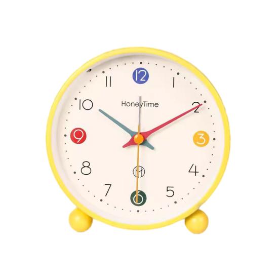 Yousheng Analog Alarm Clock with Night Light Non-Ticking Silent Battery Operated Bedroom Desktop Digital Quartz Clock Children Students Birthday Gift