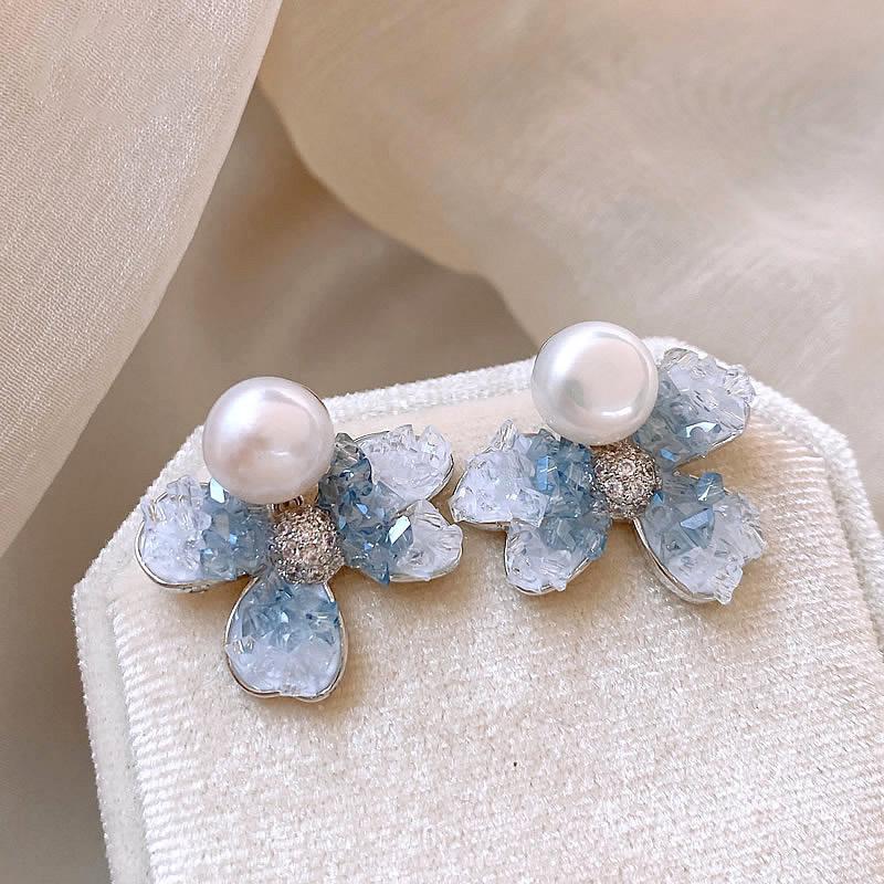 Blue Crystal Flower Pearl Earrings for Women's Light Luxury High-end Earrings