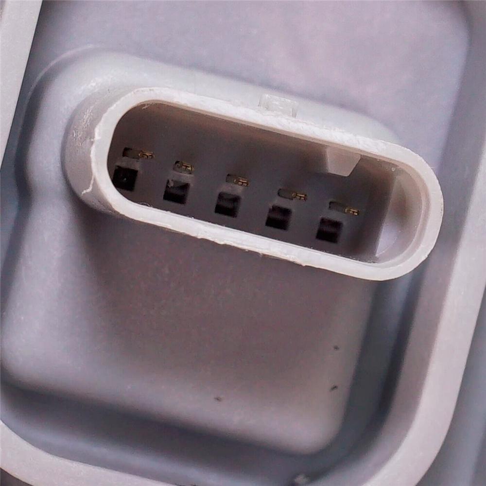 Правый задний фонарь 51953119 для Jeep Renegade 2016-2021 68256051AA