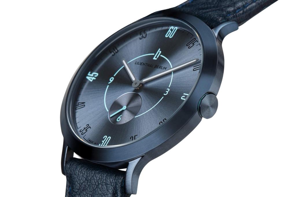 Часы Lilianthal Berlin с маленькой секундной стрелкой, сделано в синем цвете, мужские, Германия, L01-212-B003J,