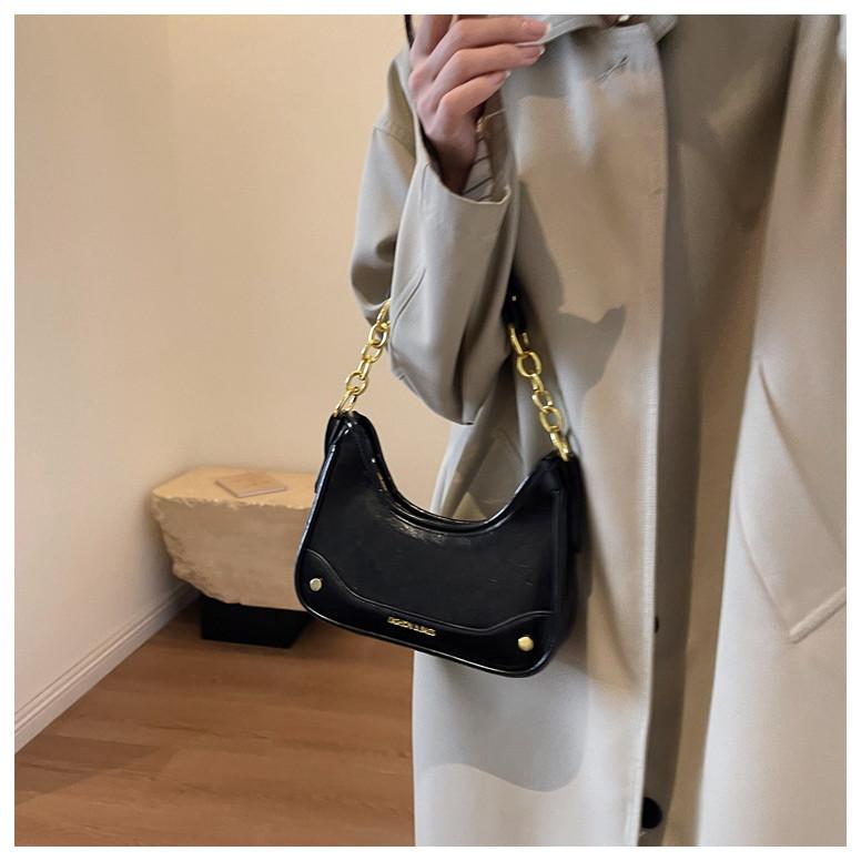 IELGY Women's Armpit Bag, High-end Foreign Fashion French Niche Shoulder Messenger Bag