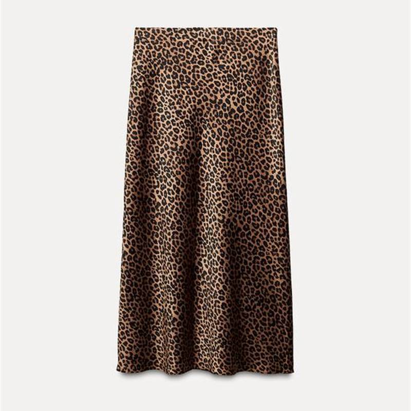 Ice Linen Satin Embroidered A Line Mini Skirt With Print Design For Spring