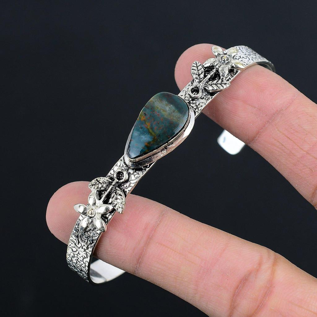 Распродажа ко Дню сестер Март Кровавый камень Камень Серебро 925 пробы Модный браслет-бенгл с цветком Ювелирные изделия