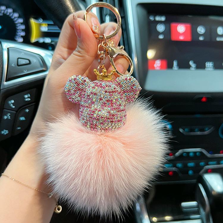 Luxurious Diamond-Studded Bear Keychain with Real Fox Fur - Stylish Accessory and Thoughtful Gift