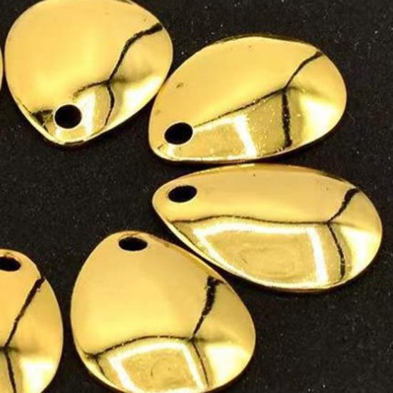 50 шт. Блесны-лепестки Яркий цвет Легкое вращение Гладкая отделка Широкое применение Защита от ржавчины Рыболовный аттрактор Компактная блесна-спиннер