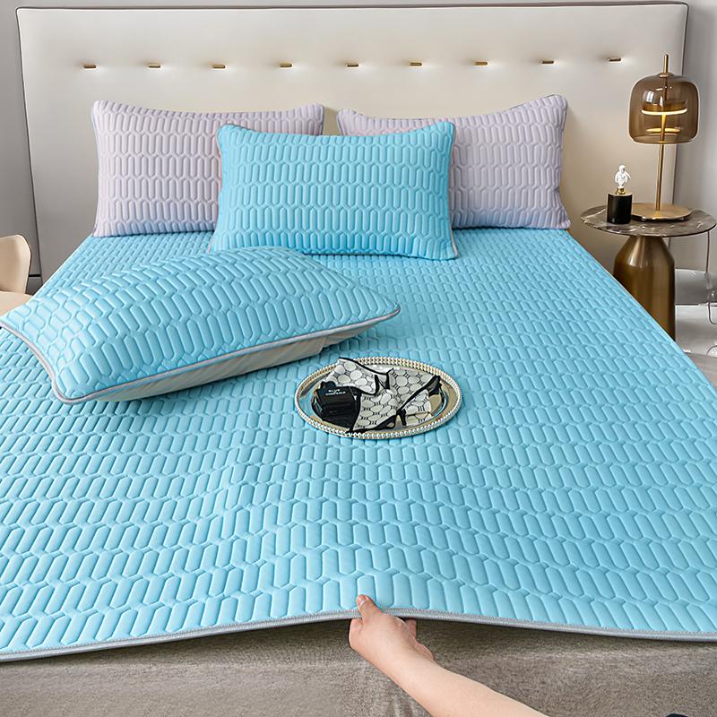 Queen Cooling Mattress Topper Summer Mattress Pad for Hot Sleepers and Night Sweats Instant Cooling Mattress Cover