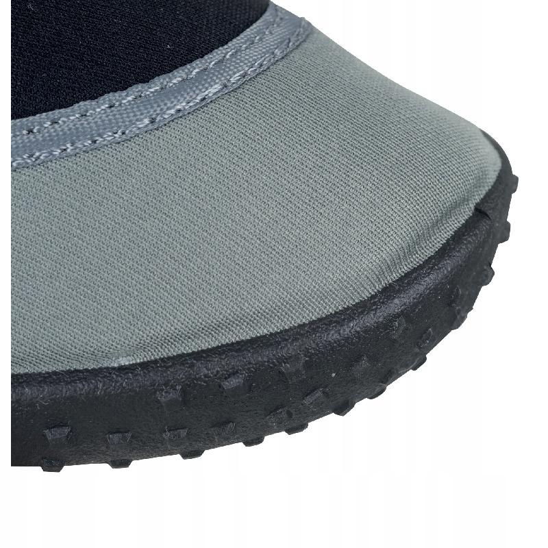 Z3753 Sea Reef Blue swimming shoes size 31
