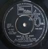7inch Record JUNIOR WALKER & THE ALL STARS - Walk In The Night TMG824 Tamla Motown 1972 UK Soul/Funk Used