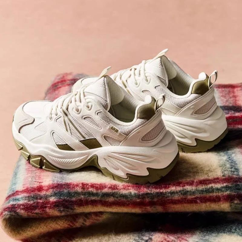 Anta Women's 122448808-1