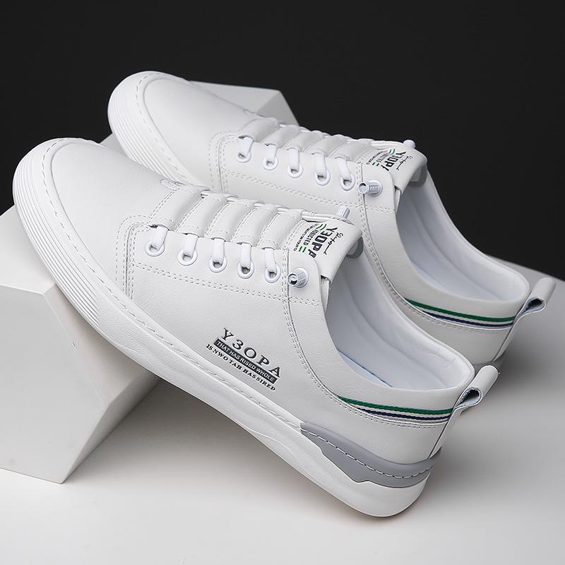 Soft Sole Fashion Casual Shoes for Men Spring Autumn New Designer White Board Shoes Male Solid Color Leather Sneakers Man