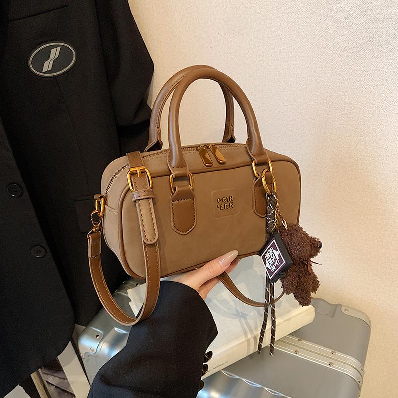 Матовая ретро-сумка женская осень-зима новая универсальная на плечо, мессенджер, высококлассная портативная сумка-подушка