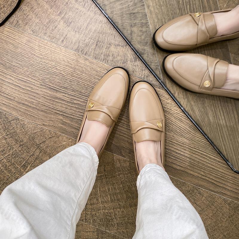 Модная женская обувь в британском стиле 2025 Осень Новинка Универсальная плоская подошва Легкая Удобная Модная Обувь-слипоны для повседневной работы