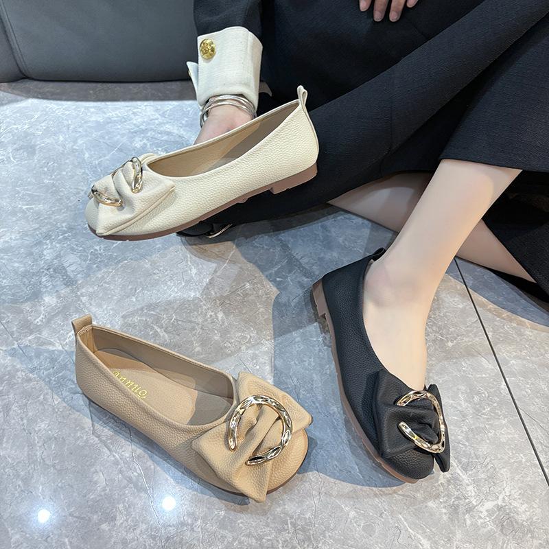 Большой металлический кольцо одинарные туфли туфли на плоской подошве 22 новые мягкая подошва повседневные ленивые Doudou туфли