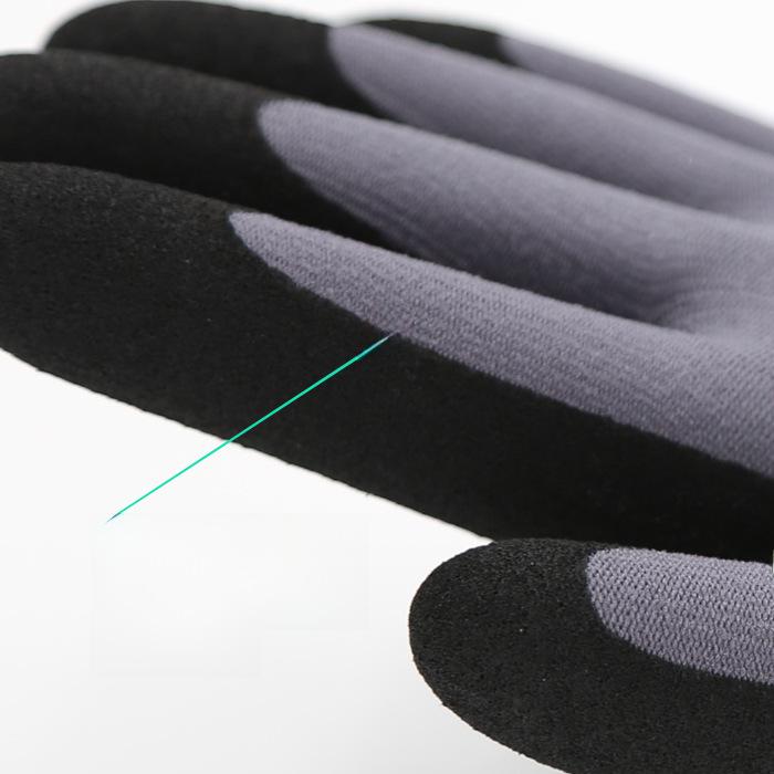 15-Gauge Non-Slip Nylon Frosted Gloves for Oil-Proof Mechanical Maintenance and Handling.