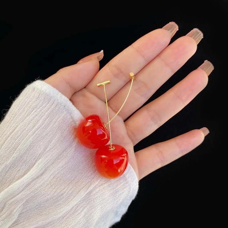 Модные милые красные смоляные серьги-подвески с клубникой и вишней для женщин, милые очаровательные акриловые фруктовые серьги, ювелирные аксессуары