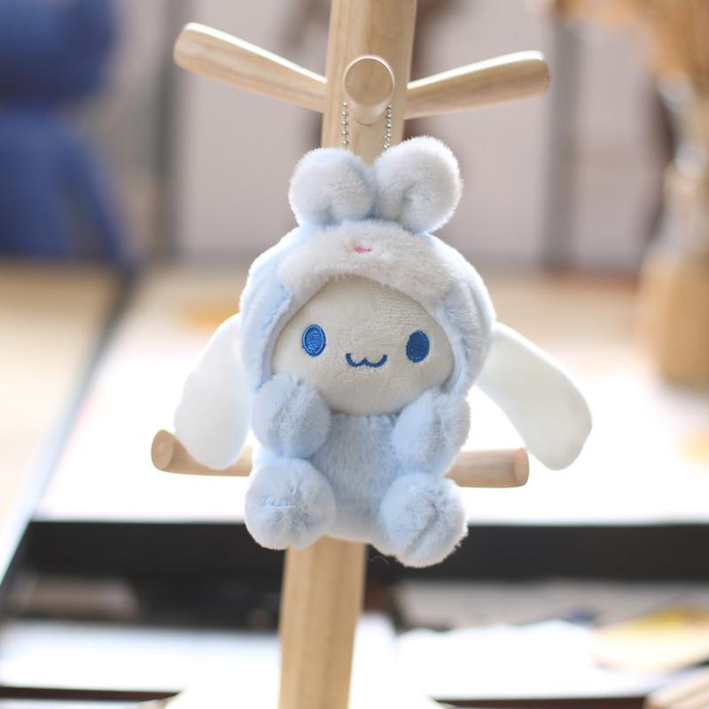 Плюшевый брелок Sanrio Kuromi с мягким коротким ворсом для декора рюкзака