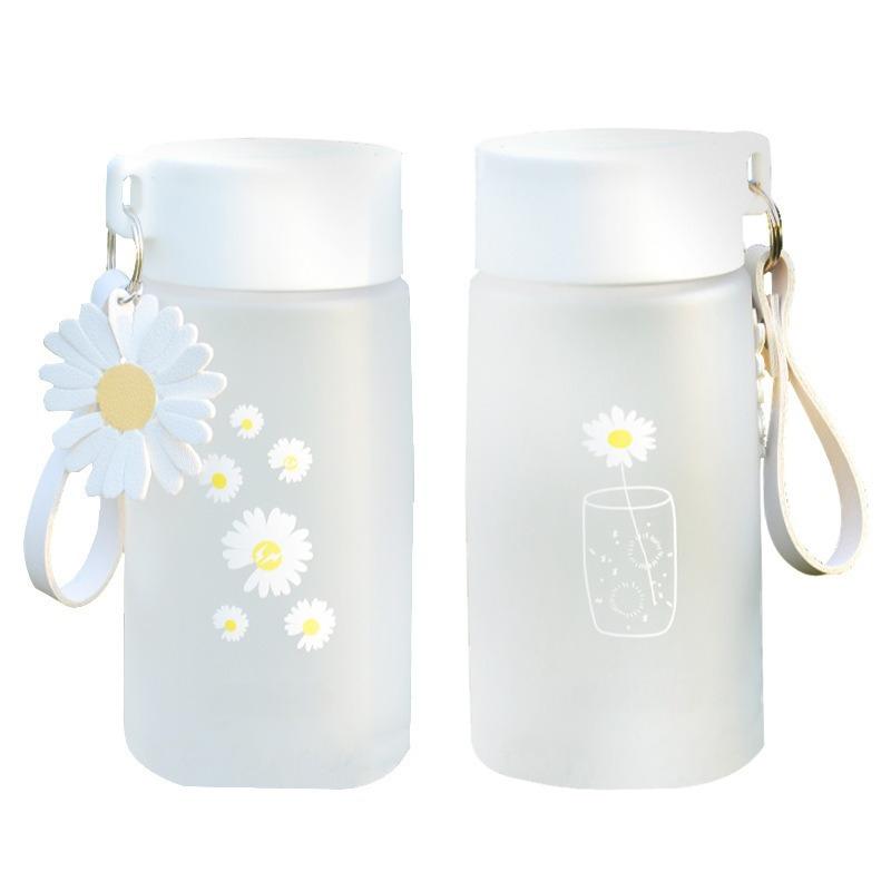 Small Daisy Plastic Cup, Simple and Fresh, Portable Water Cup, Leak-proof and Drop-resistant, Handy Cup with Drawstring
