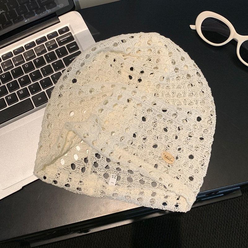 Thin hollow breathable bag head hat women's spring and summer retro fashion stacking hat versatile face small cold hat tide