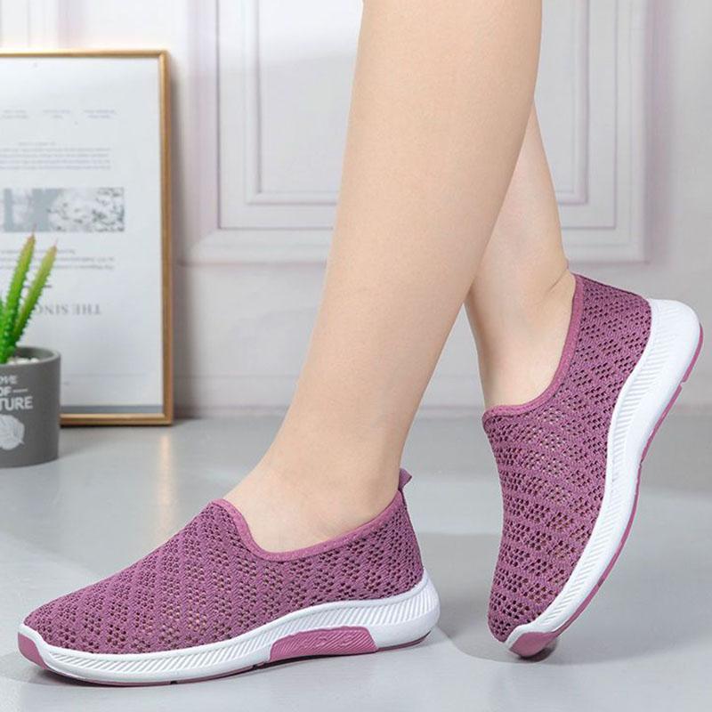 Обувь Старая Пекинская тканевая обувь Мягкая подошва Нескользящая обувь для спорта и отдыха с одним стременем Обувь для матерей среднего и пожилого возраста Удобная обувь с сеткой