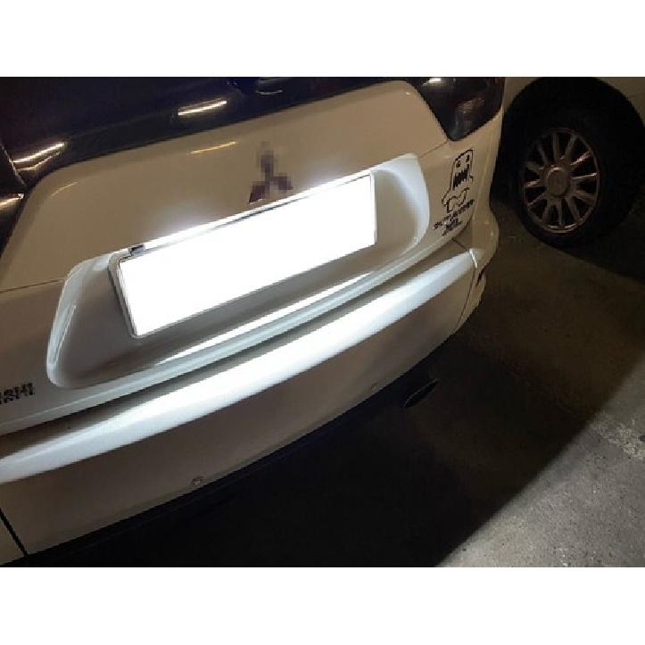 18-SMD White Full LED License Plate Light Kit For 2018+ Mitsubishi Eclipse Cross